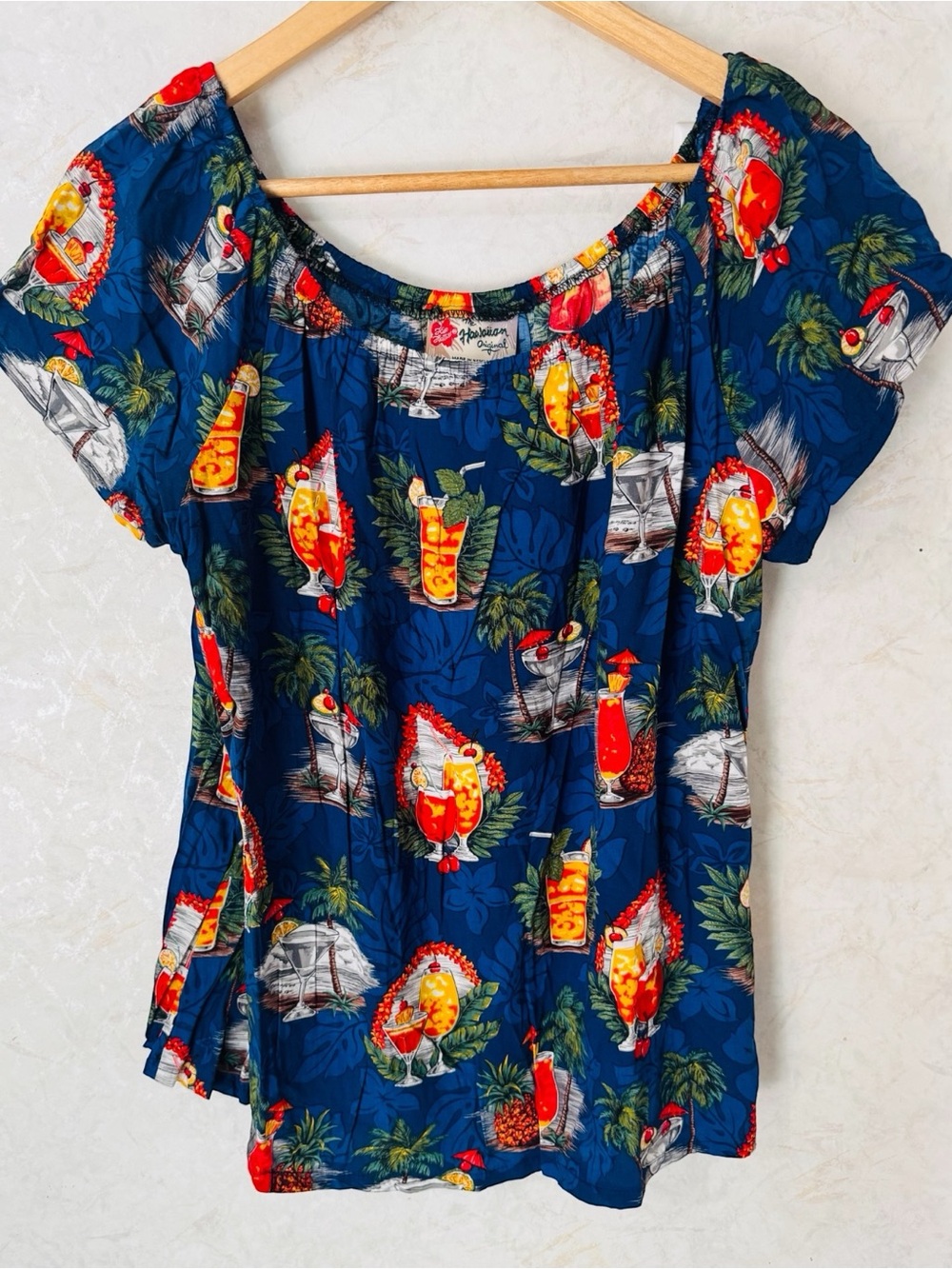 HILO HATTIE Blouse Shirt Hawaiian Coctail Drink Print Vintage Women’s Size XL
